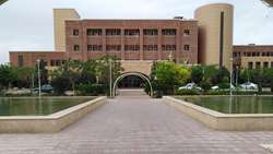 دیدار رئیس کمیته امداد امام خمینی (ره) شهرستان دامغان با سرپرست بیمارستان ولایت
